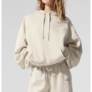 ALO Yoga beige Hoodie